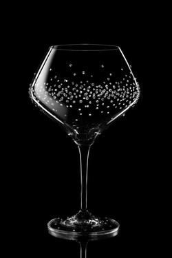 Krištáľové poháre HERMES zdobené brúsenými krištáľmi Swarovski 470 ml